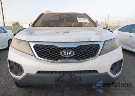 2011 Kia Sorento Lx z USA, uszkodzony, nr VIN 5XYKT3A12BG052462